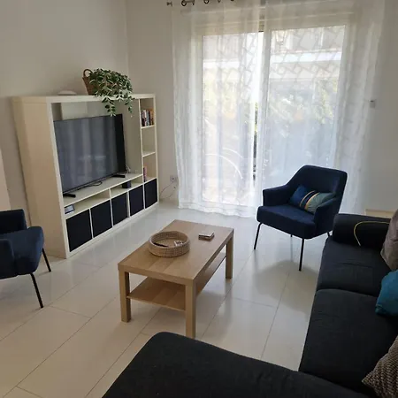 Sunshine Kapparis Vila Paralimni