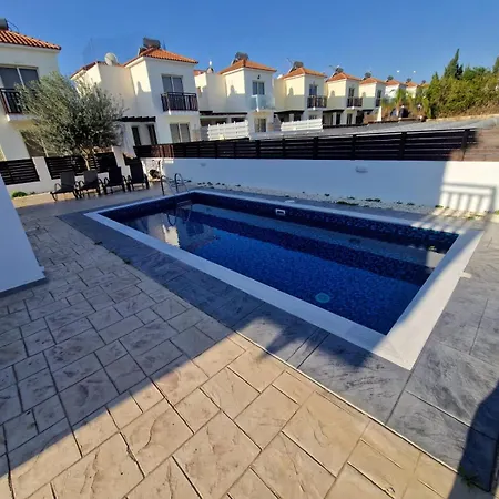 Sunshine Kapparis Paralimni